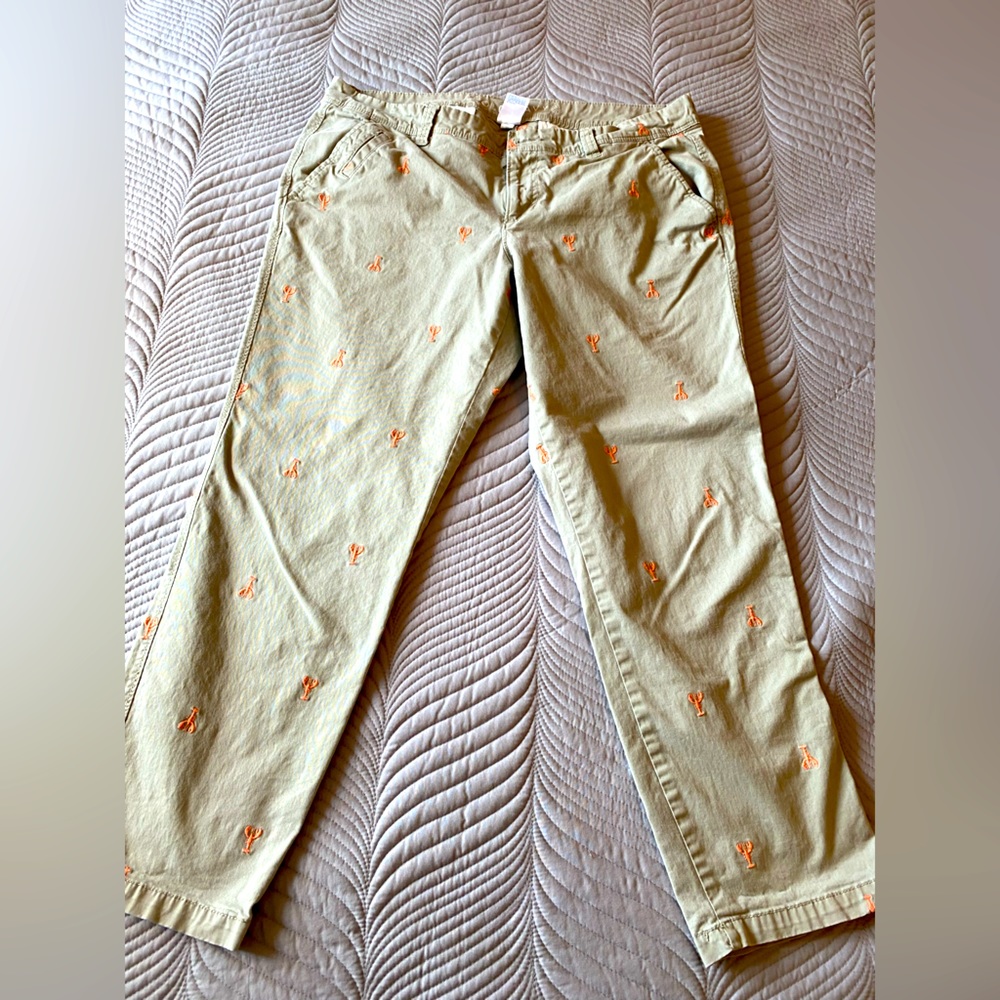 Old Navy lobster embroidered khakis. Size 12R